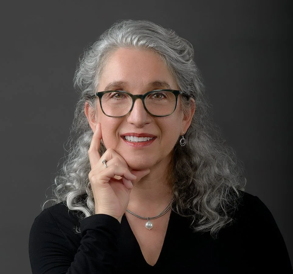 ליסה לומברד, PhD